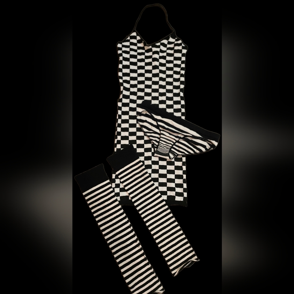 Black and White Checkered and Striped Set